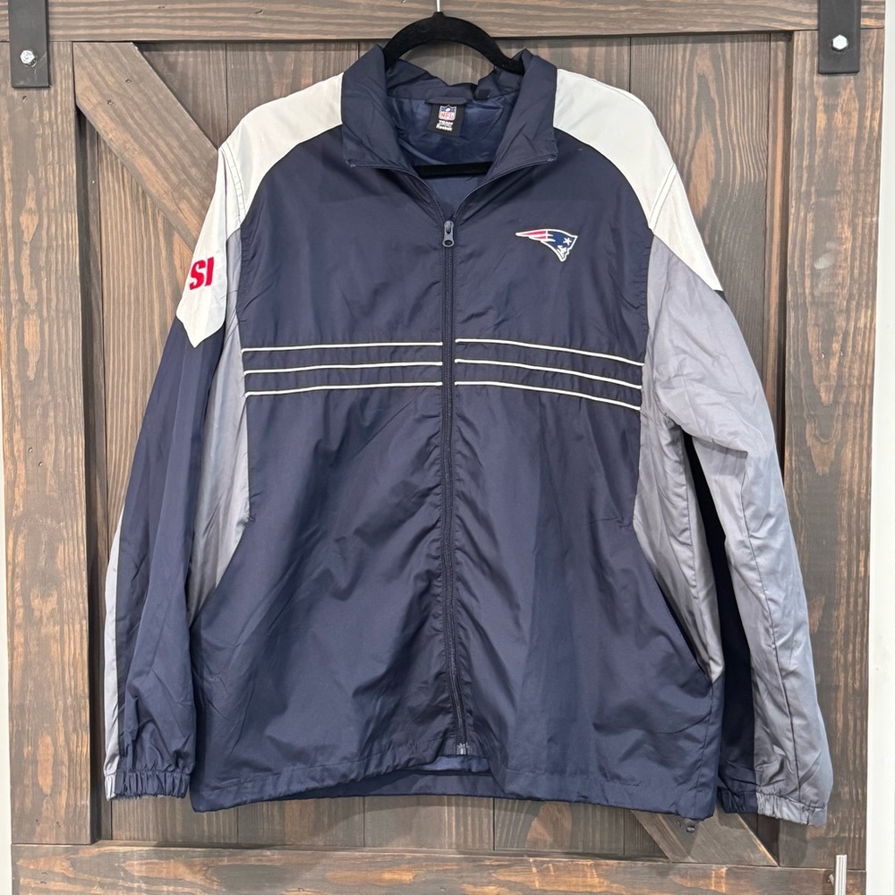 NFL‎ Team Apparel Men’s Patriots SI Reebok Full Zip Up Windbreaker Size Large